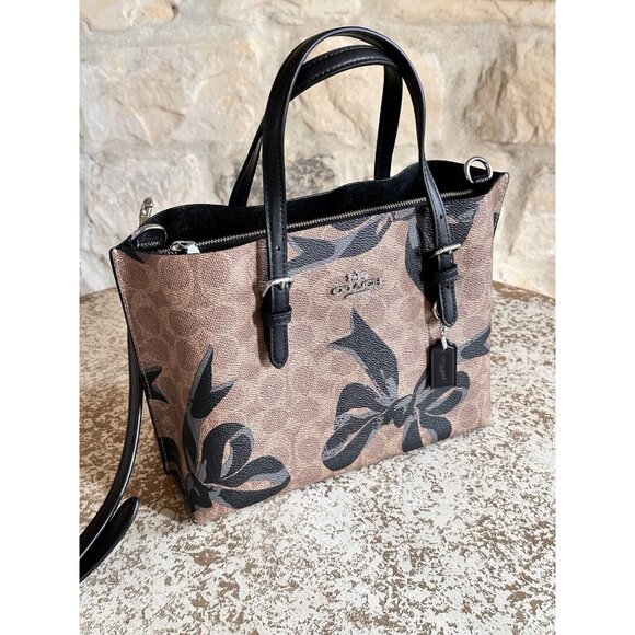 NWT Coach Mollie Tote Bag 25 In Signature Canvas With Bow Print CZ767 - Picture 7 of 14